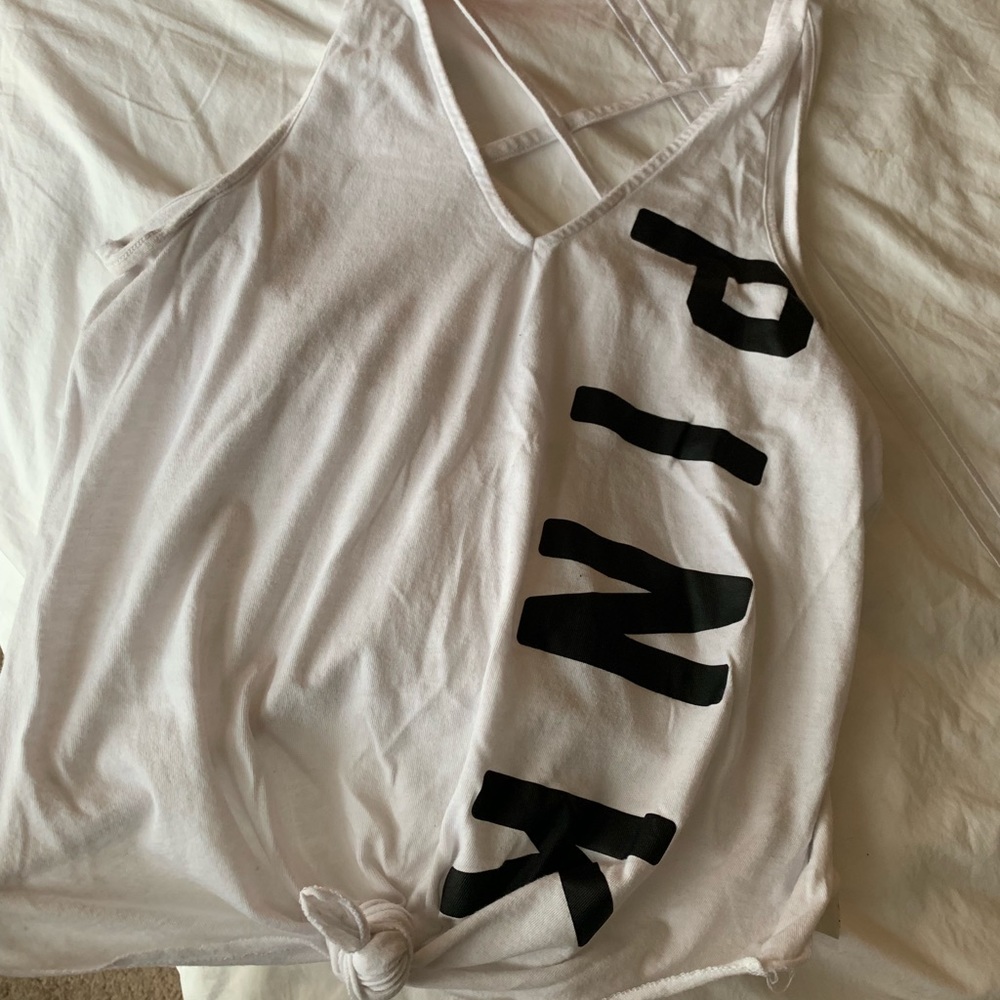 VS PINK | White Workout Tank